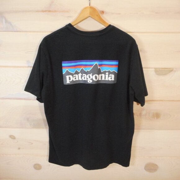 Patagonia Mens size L Responsibili-tee Black Logo Short Sleeve T-shirt Recycled - Picture 1 of 8